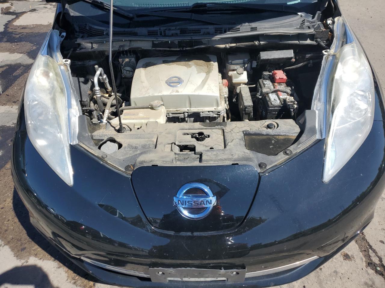 Photo 11 VIN: 1N4AZ0CP4FC326805 - NISSAN LEAF 