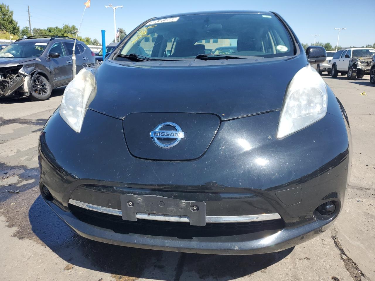 Photo 4 VIN: 1N4AZ0CP4FC326805 - NISSAN LEAF 