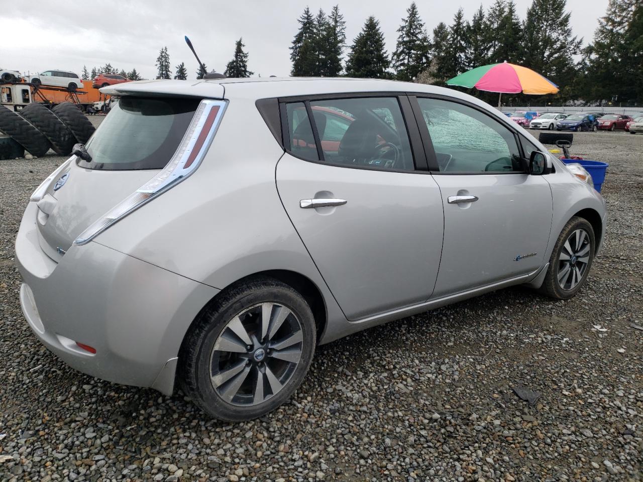 Photo 2 VIN: 1N4AZ0CP6DC407155 - NISSAN LEAF 