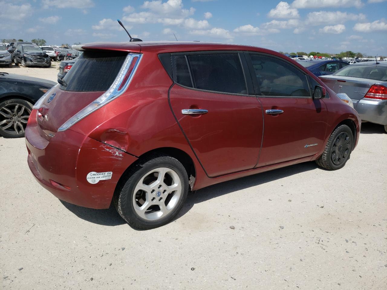 Photo 2 VIN: 1N4AZ0CP6DC420536 - NISSAN LEAF 