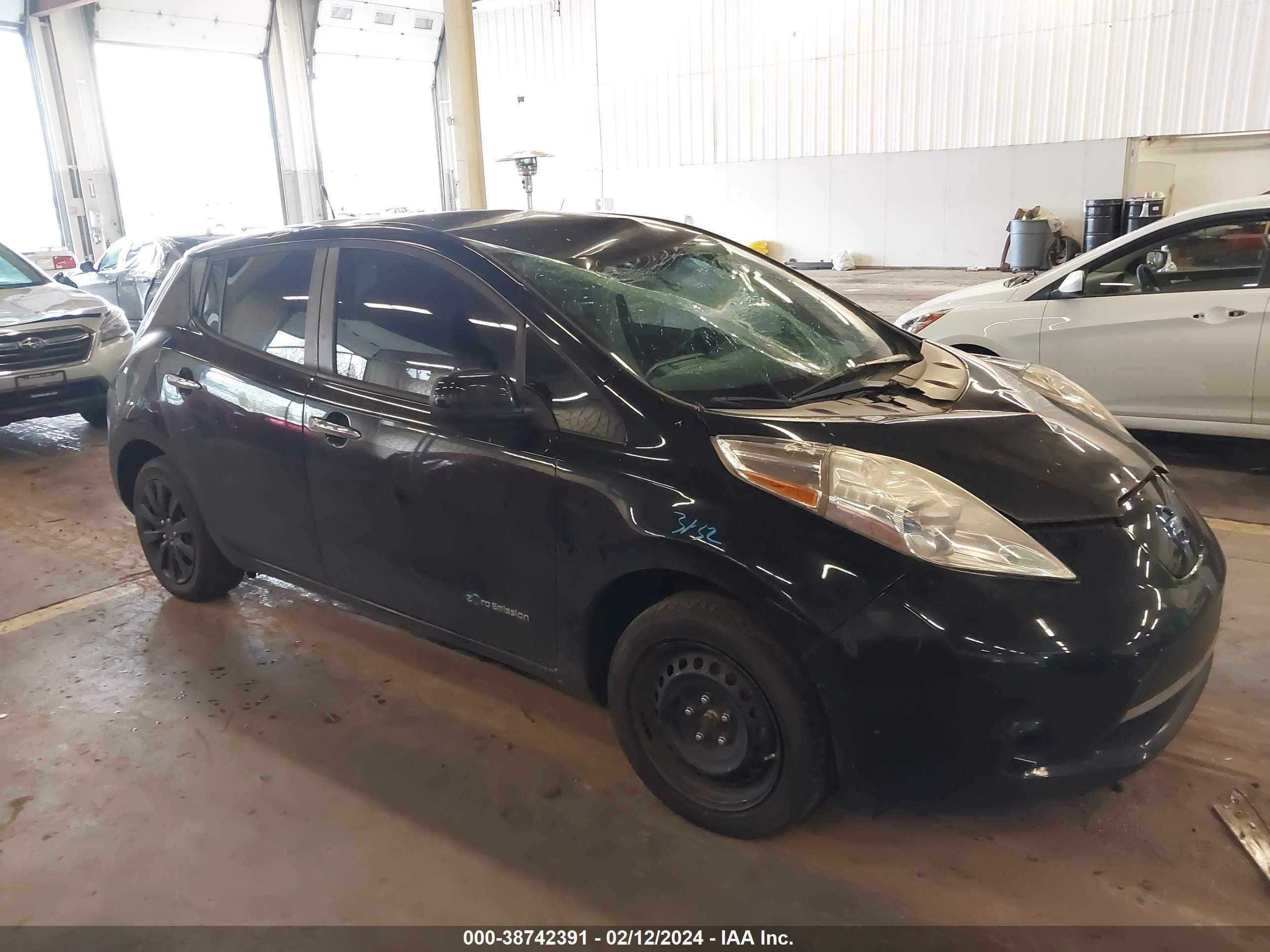 Photo 13 VIN: 1N4AZ0CP6DC423811 - NISSAN LEAF 