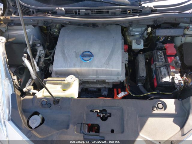 Photo 9 VIN: 1N4AZ0CP6EC333009 - NISSAN LEAF 