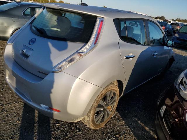 Photo 2 VIN: 1N4AZ0CP6FC321749 - NISSAN LEAF 