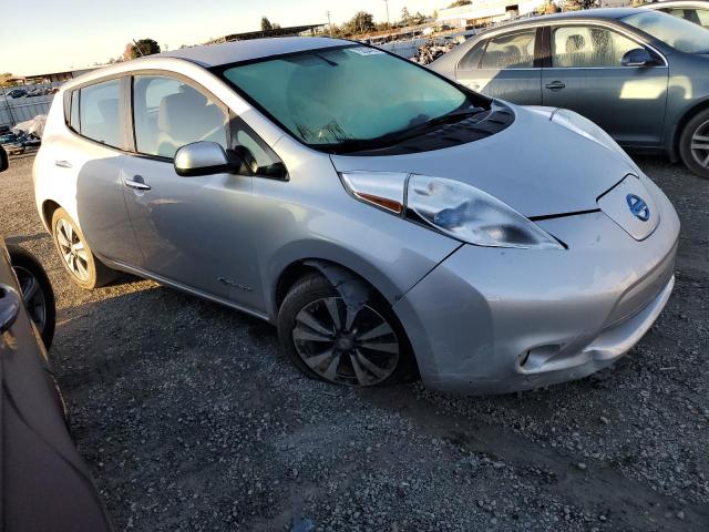 Photo 3 VIN: 1N4AZ0CP6FC321749 - NISSAN LEAF 