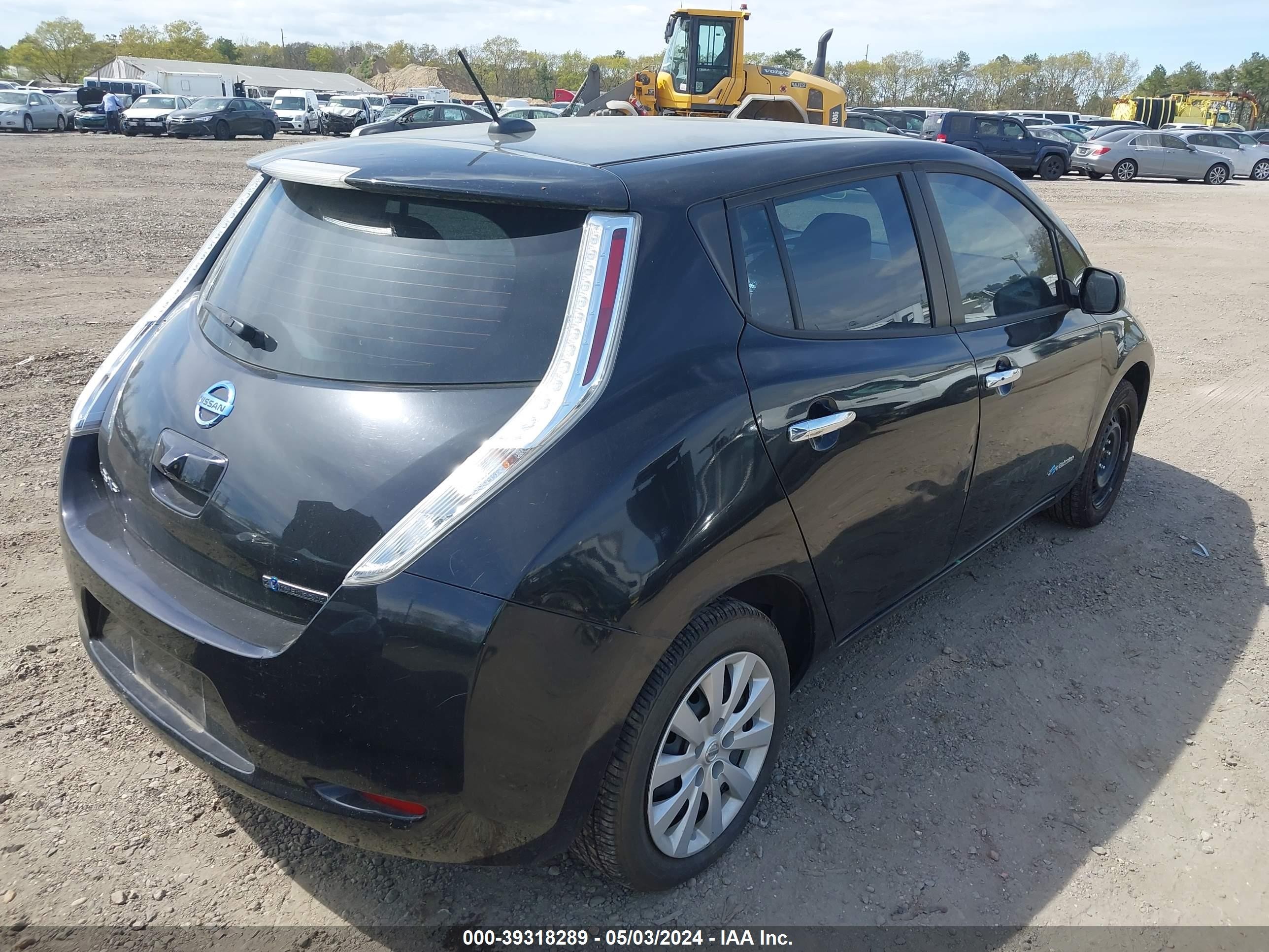 Photo 3 VIN: 1N4AZ0CP6GC310011 - NISSAN LEAF 