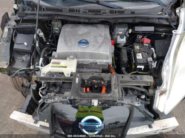 Photo 9 VIN: 1N4AZ0CP7DC416866 - NISSAN LEAF 