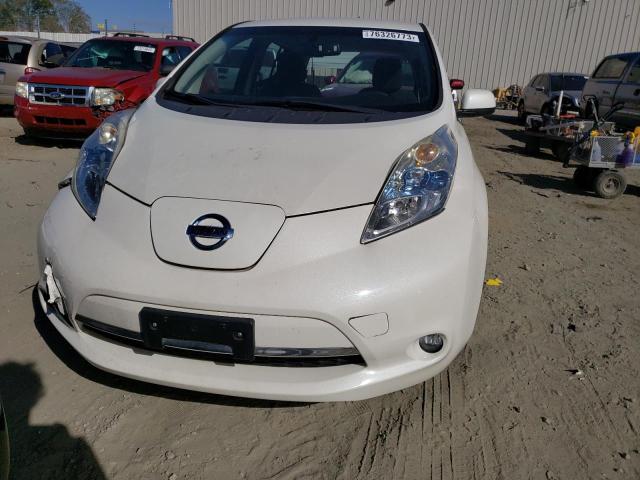 Photo 4 VIN: 1N4AZ0CP7FC318715 - NISSAN LEAF 