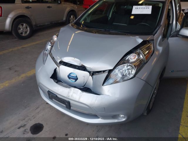 Photo 5 VIN: 1N4AZ0CP7FC329679 - NISSAN LEAF 