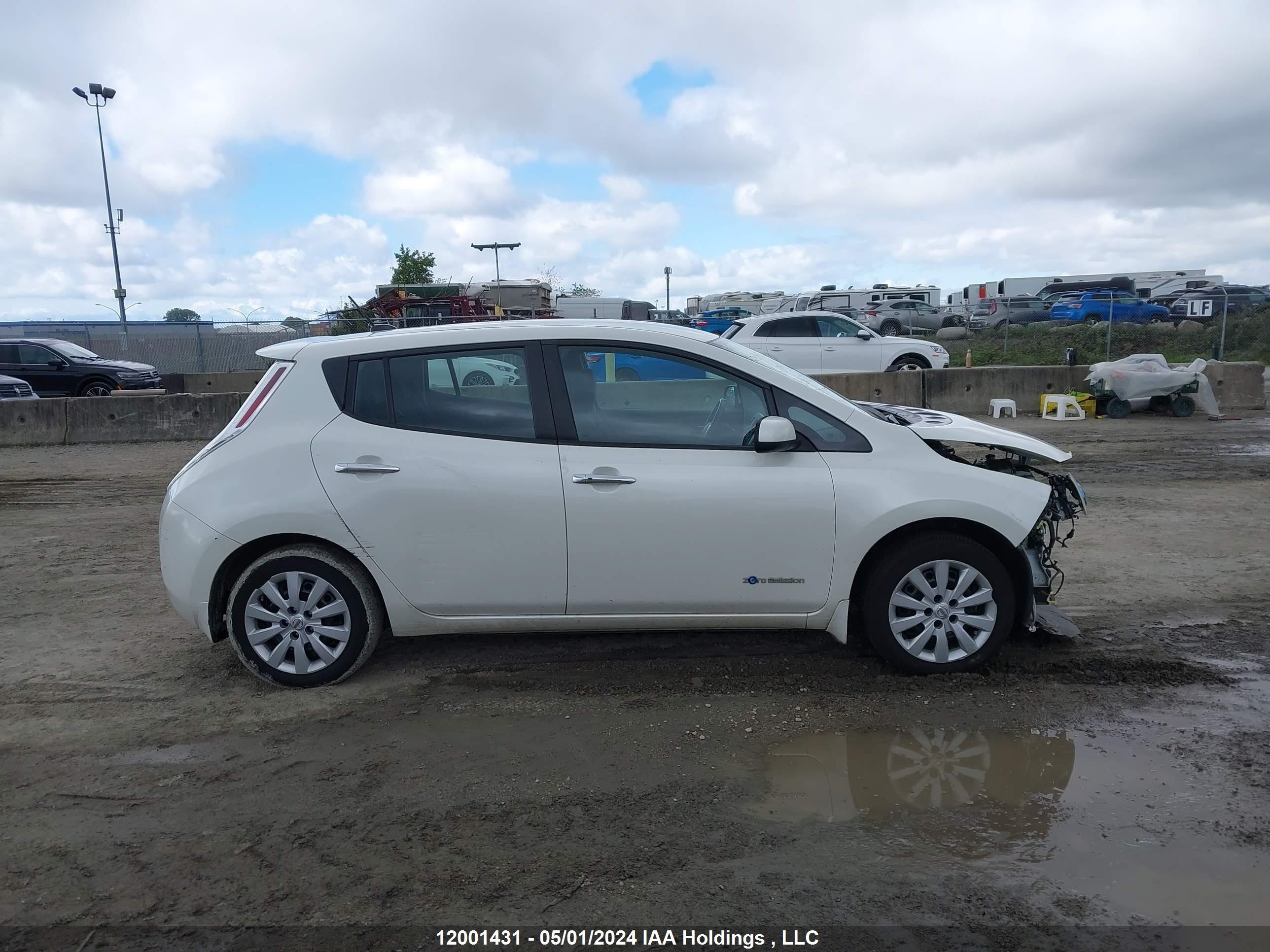 Photo 12 VIN: 1N4AZ0CP7GC301334 - NISSAN LEAF 