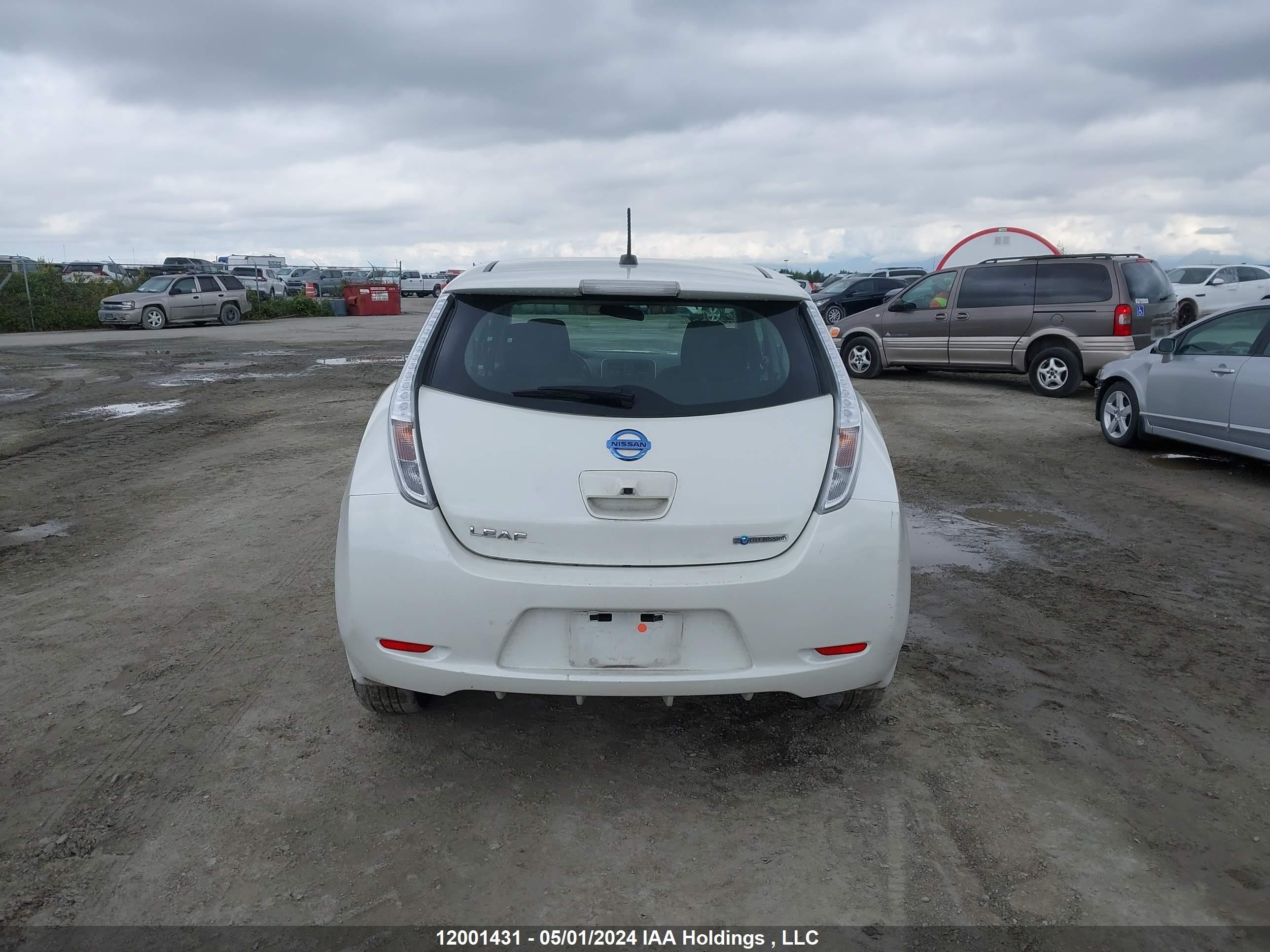 Photo 15 VIN: 1N4AZ0CP7GC301334 - NISSAN LEAF 