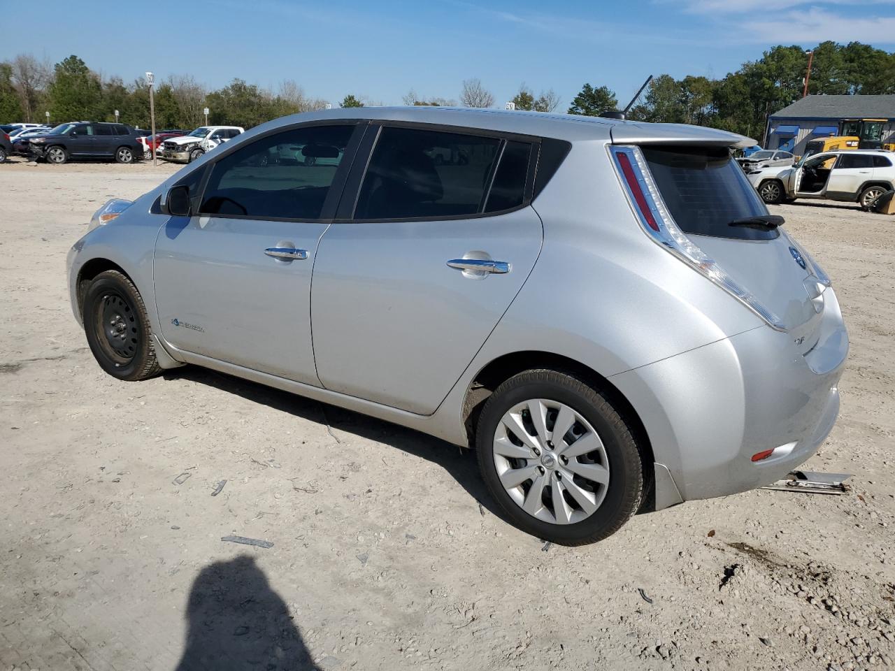 Photo 1 VIN: 1N4AZ0CP7GC305917 - NISSAN LEAF 