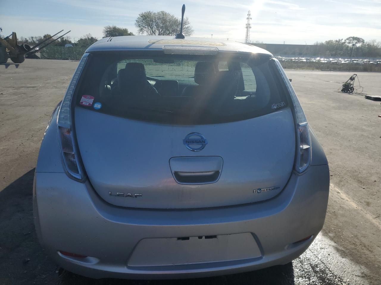 Photo 5 VIN: 1N4AZ0CP9DC403830 - NISSAN LEAF 