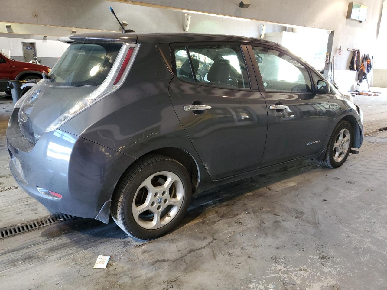 Photo 2 VIN: 1N4AZ0CP9DC412401 - NISSAN LEAF 