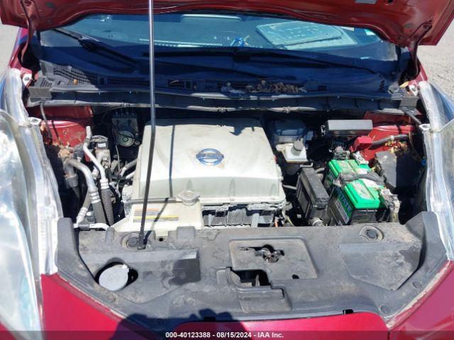 Photo 9 VIN: 1N4AZ0CP9FC304427 - NISSAN LEAF 