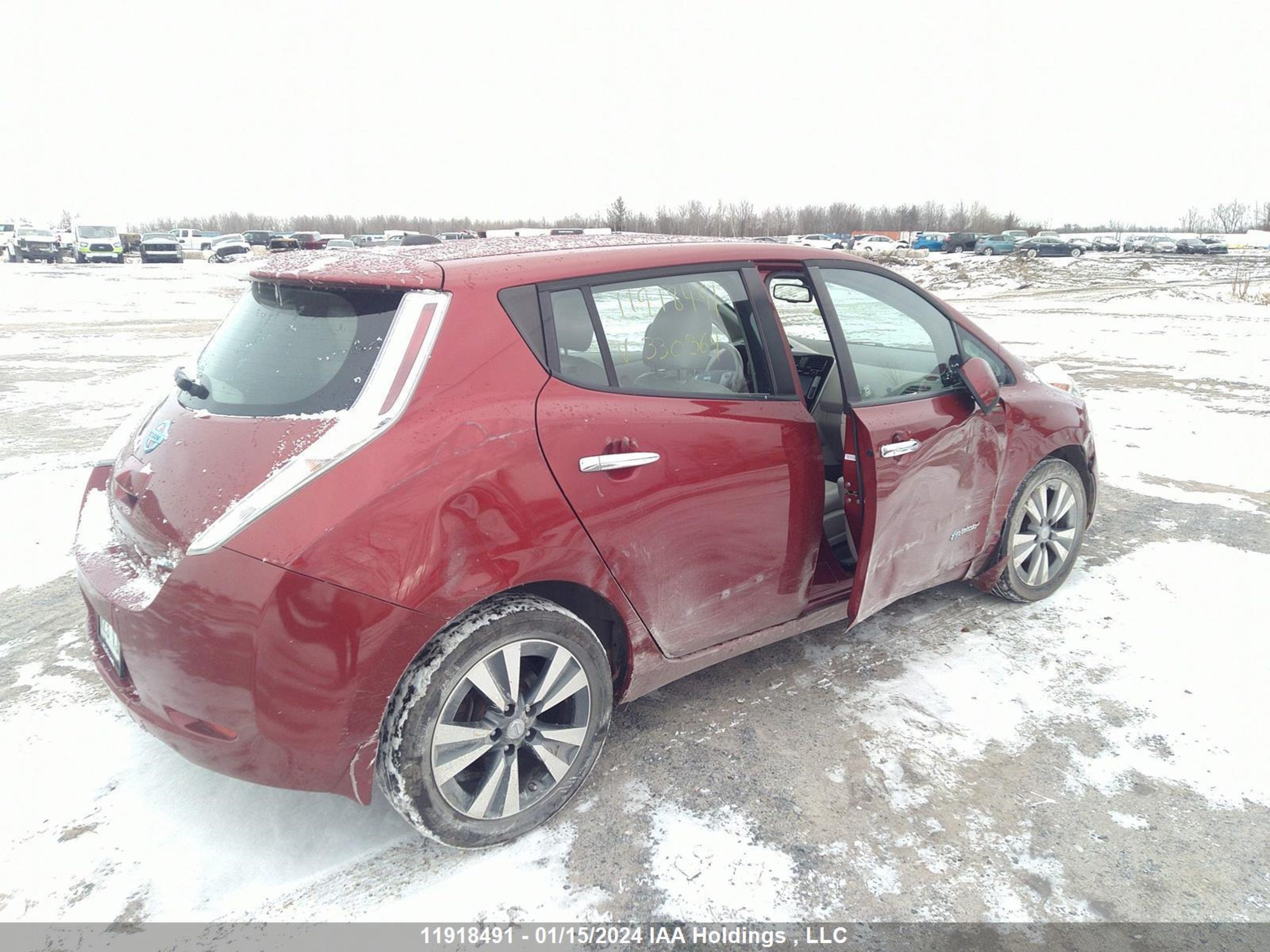 Photo 3 VIN: 1N4AZ0CP9FC330364 - NISSAN LEAF 