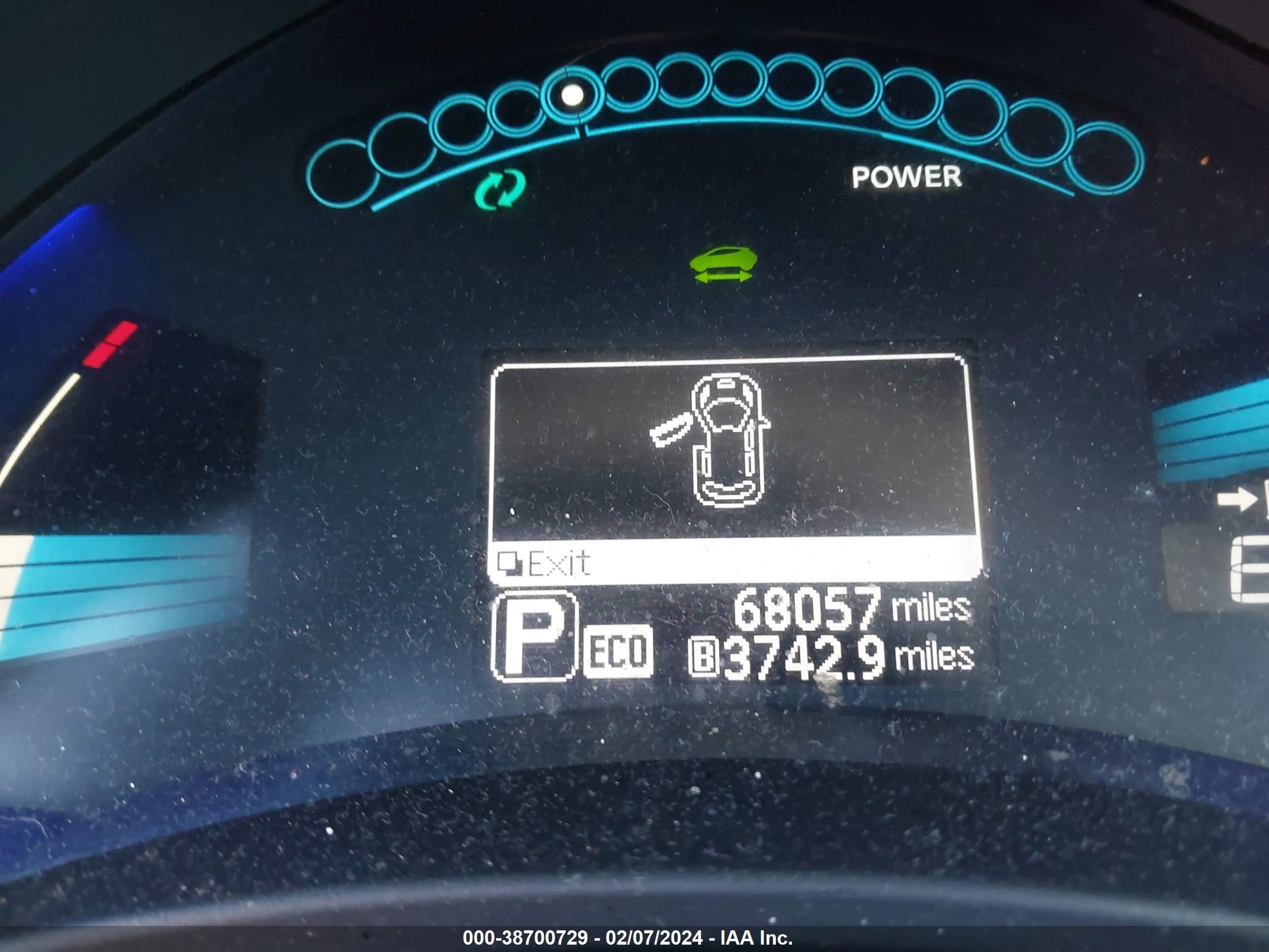 Photo 14 VIN: 1N4AZ0CPXFC304131 - NISSAN LEAF 