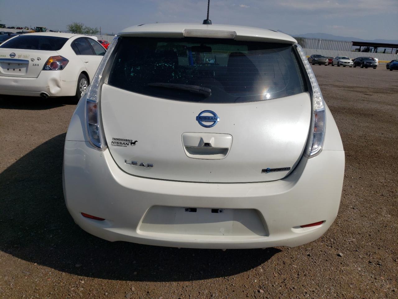 Photo 5 VIN: 1N4AZ0CPXFC307918 - NISSAN LEAF 