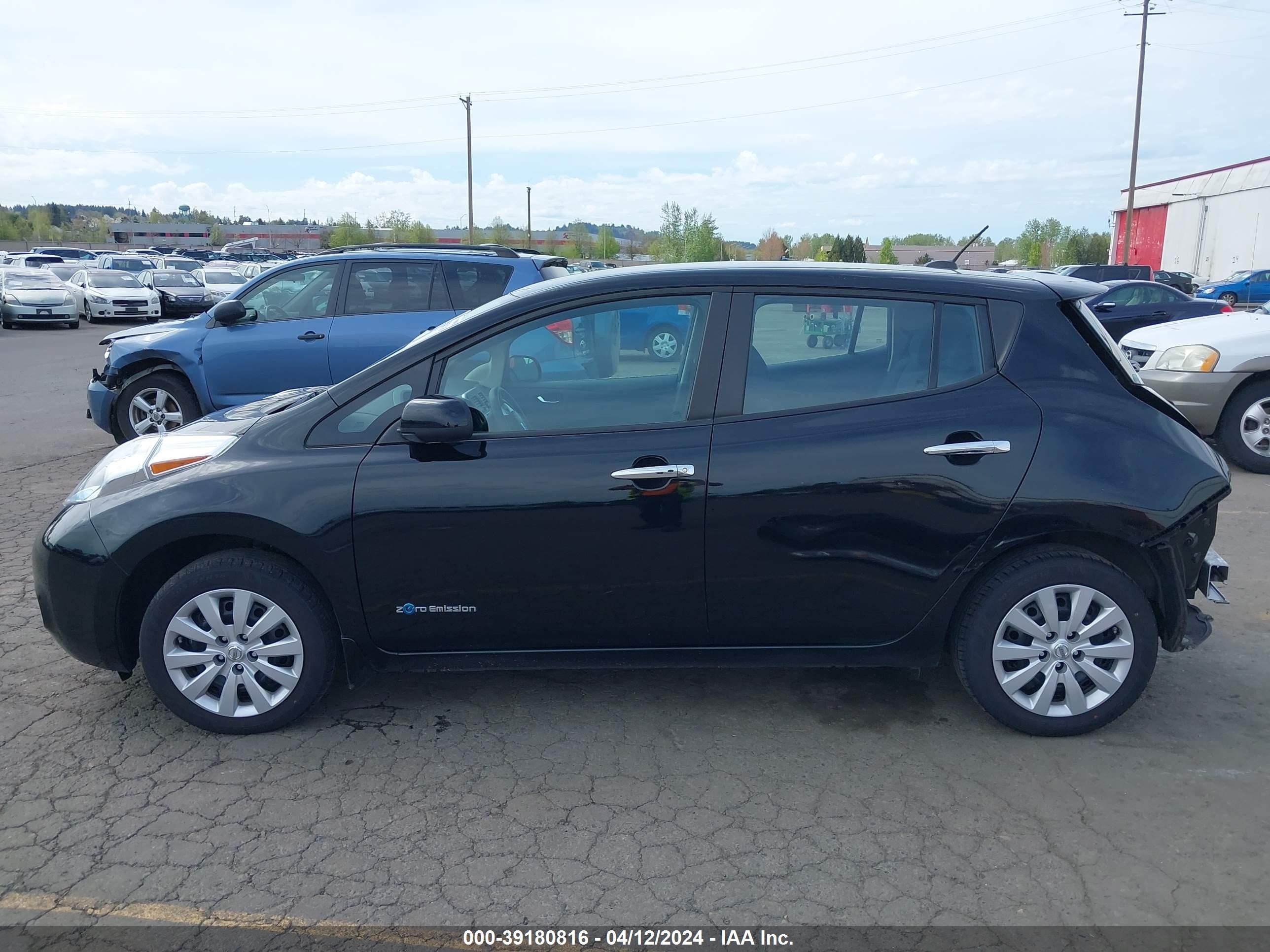 Photo 14 VIN: 1N4AZ0CPXGC303661 - NISSAN LEAF 