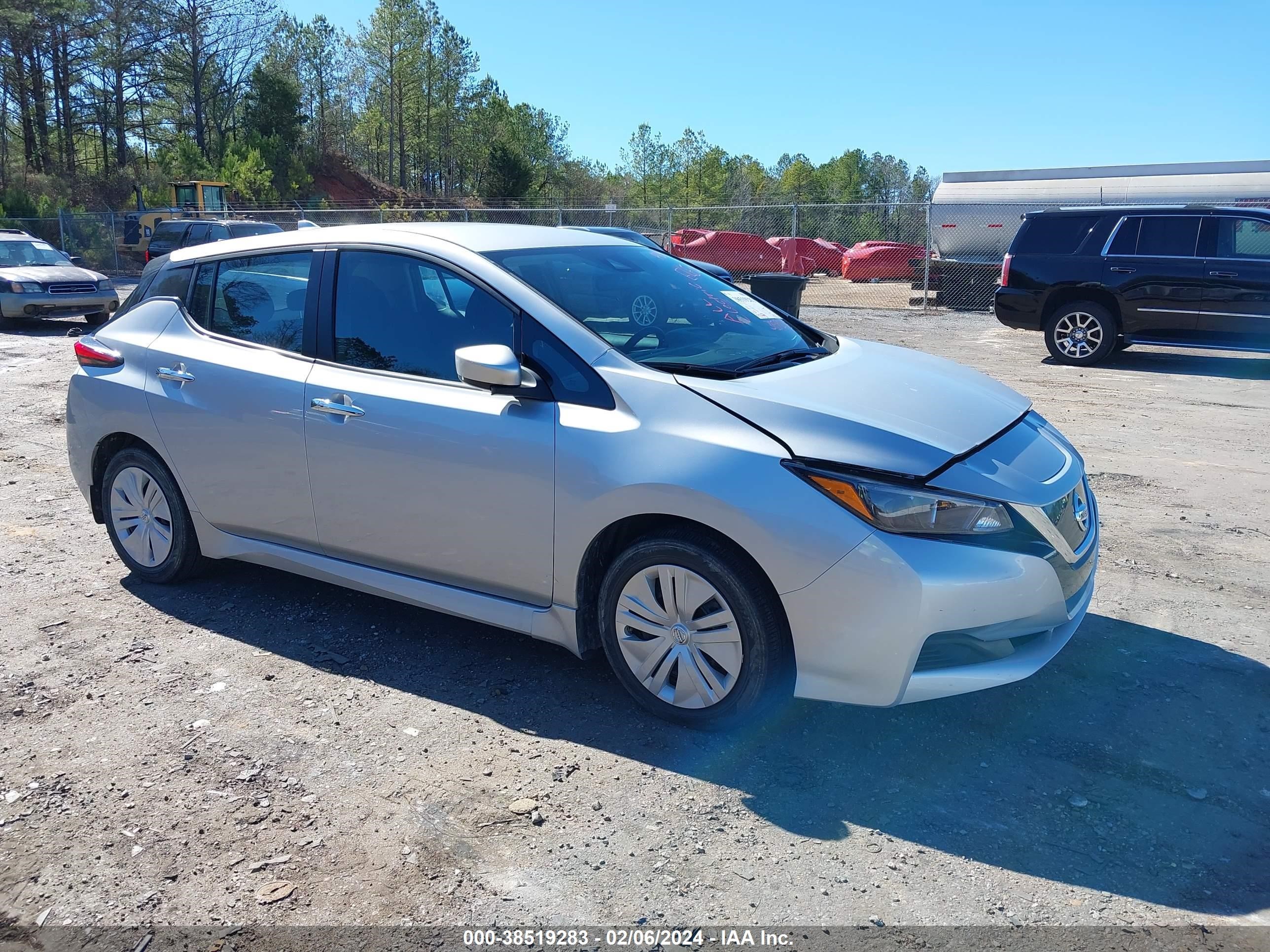 Photo 1 VIN: 1N4AZ1BV1NC564132 - NISSAN LEAF 