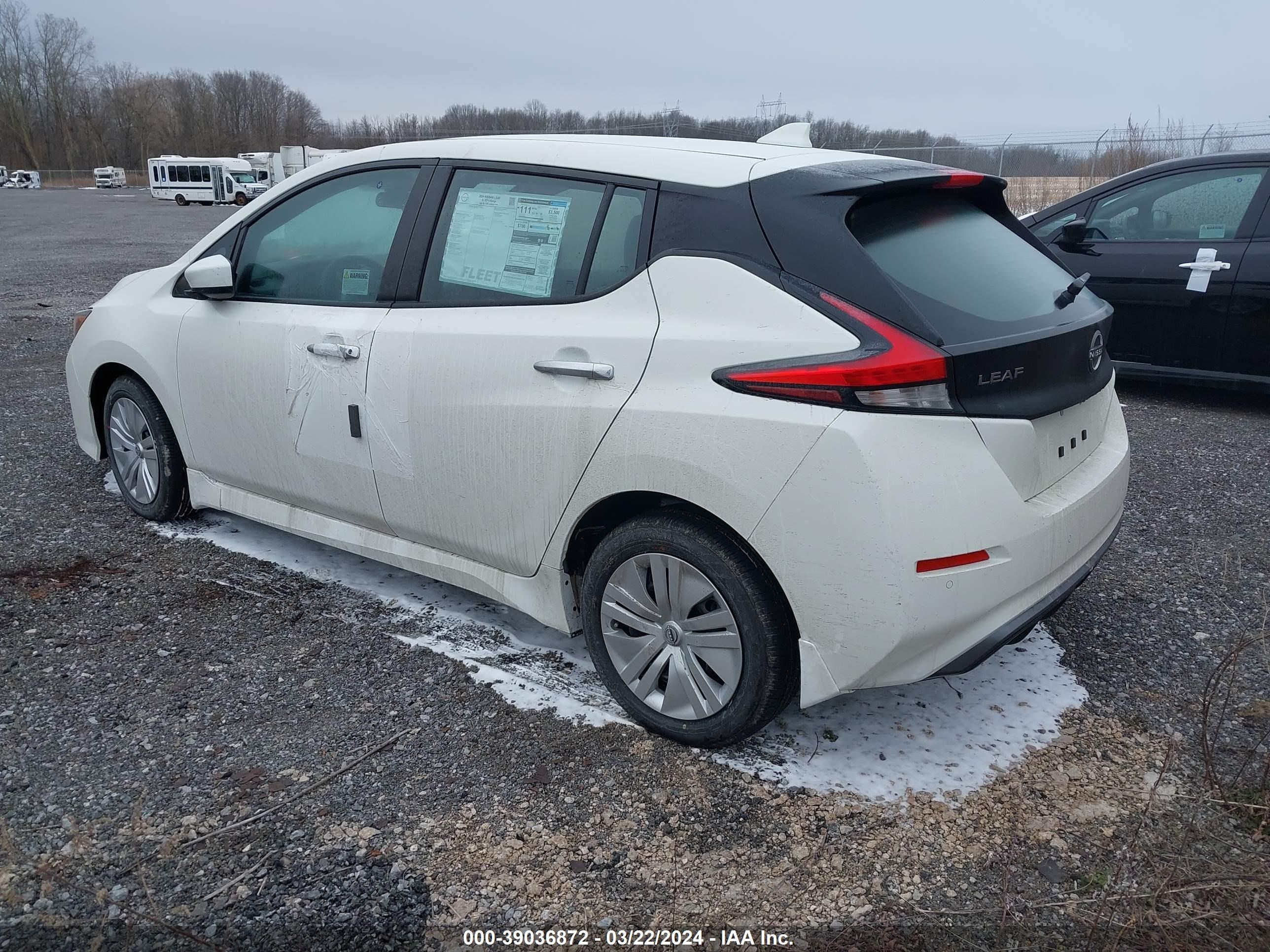 Photo 2 VIN: 1N4AZ1BV3RC555289 - NISSAN LEAF 