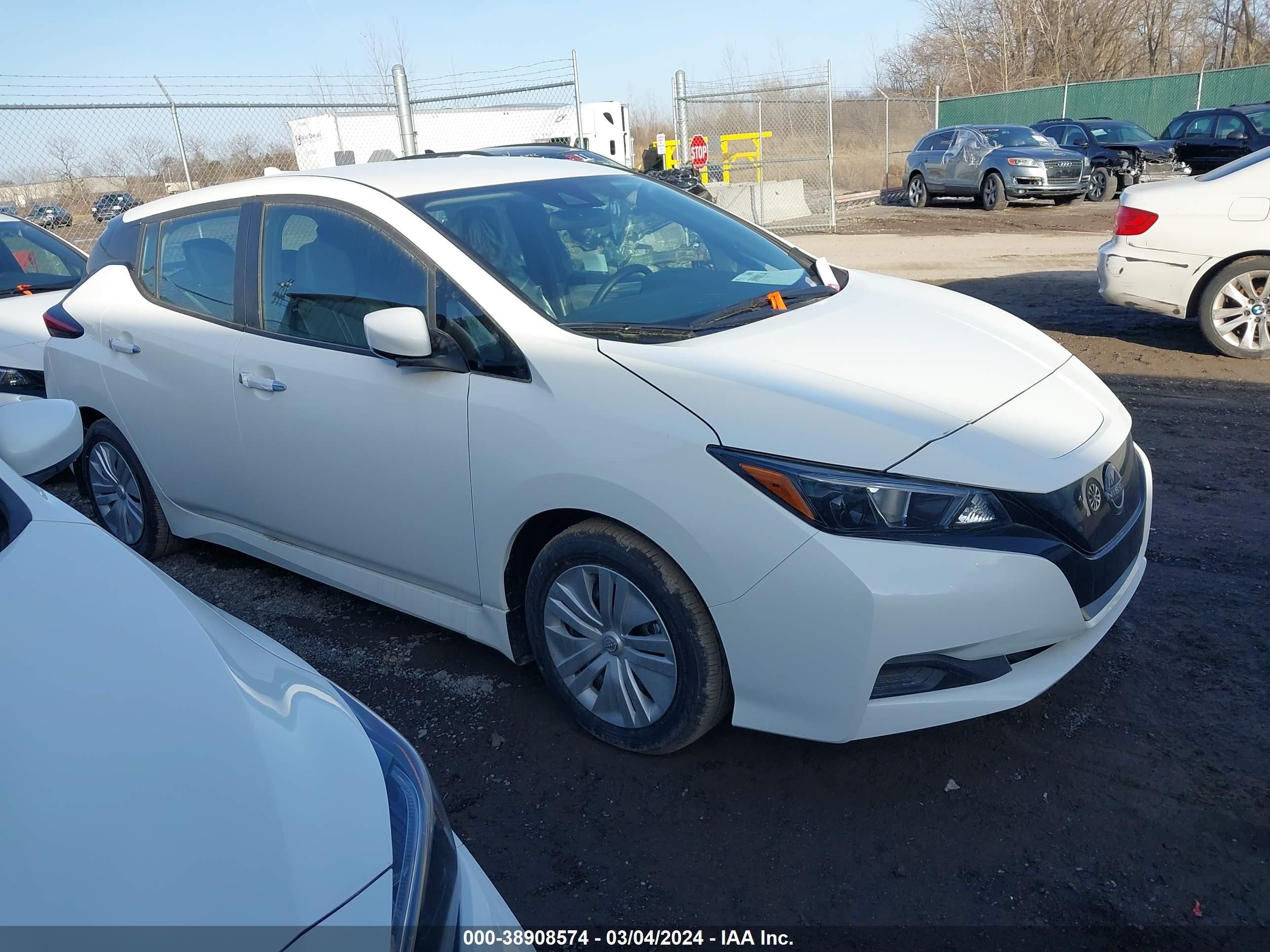 Photo 0 VIN: 1N4AZ1BV9RC555734 - NISSAN LEAF 