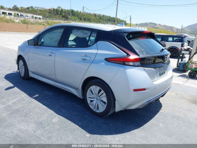 Photo 2 VIN: 1N4AZ1BVXRC551112 - NISSAN LEAF 