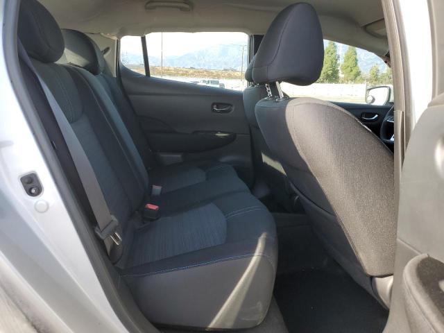 Photo 9 VIN: 1N4AZ1CP0JC313998 - NISSAN LEAF 