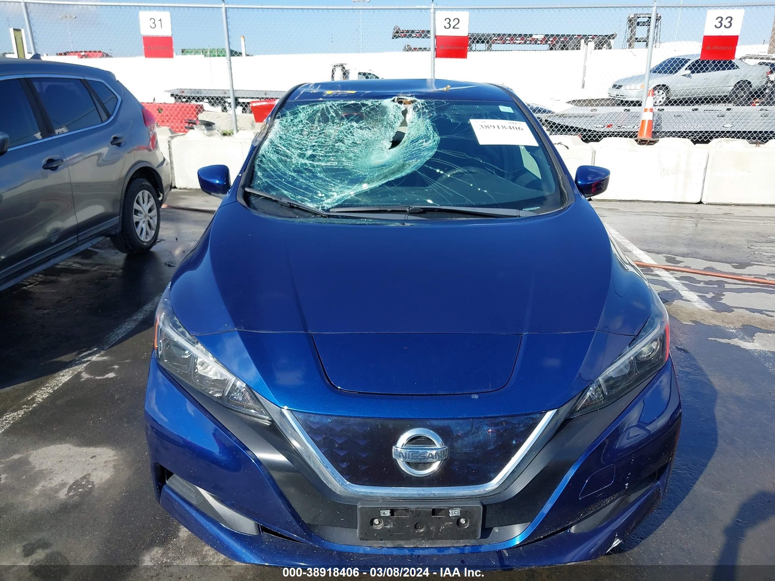 Photo 11 VIN: 1N4AZ1CP0KC308477 - NISSAN LEAF 