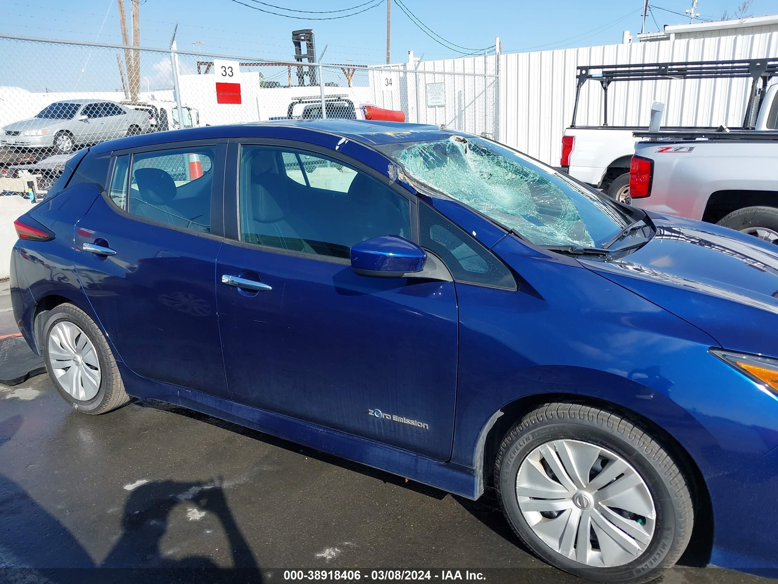 Photo 12 VIN: 1N4AZ1CP0KC308477 - NISSAN LEAF 