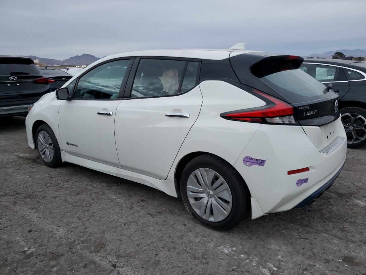 Photo 1 VIN: 1N4AZ1CP2KC304723 - NISSAN LEAF 