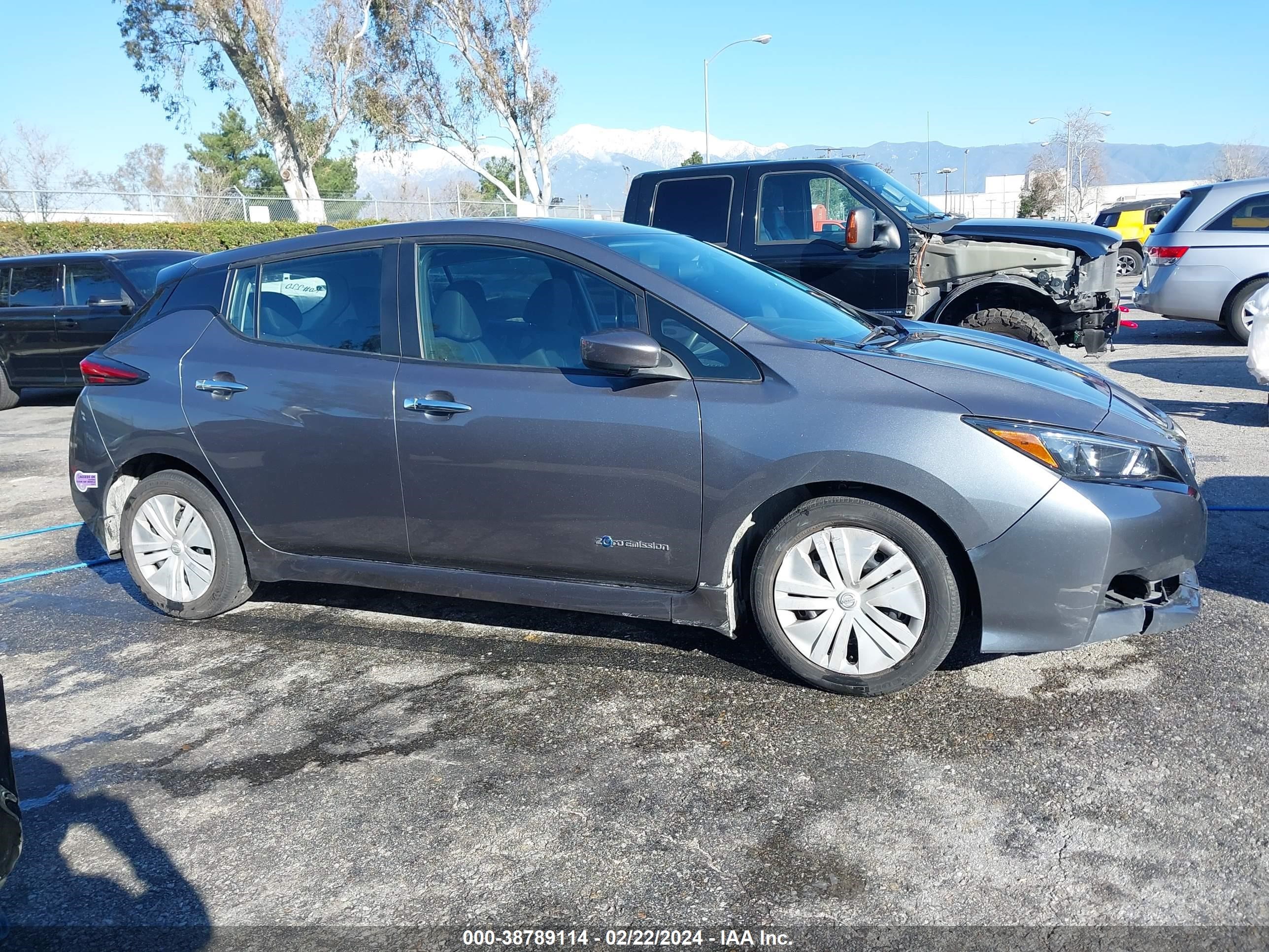 Photo 13 VIN: 1N4AZ1CP2KC305919 - NISSAN LEAF 