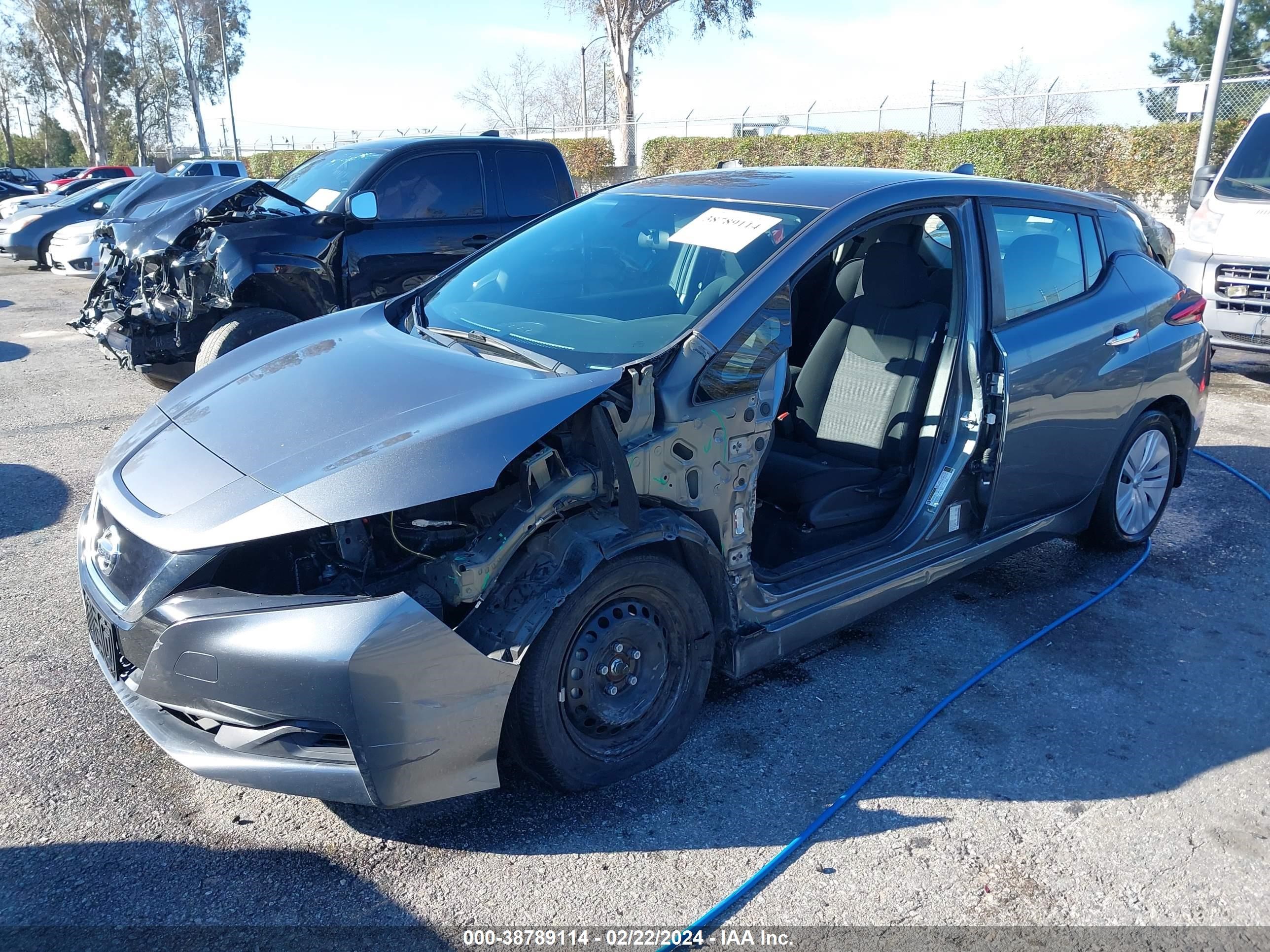 Photo 5 VIN: 1N4AZ1CP2KC305919 - NISSAN LEAF 