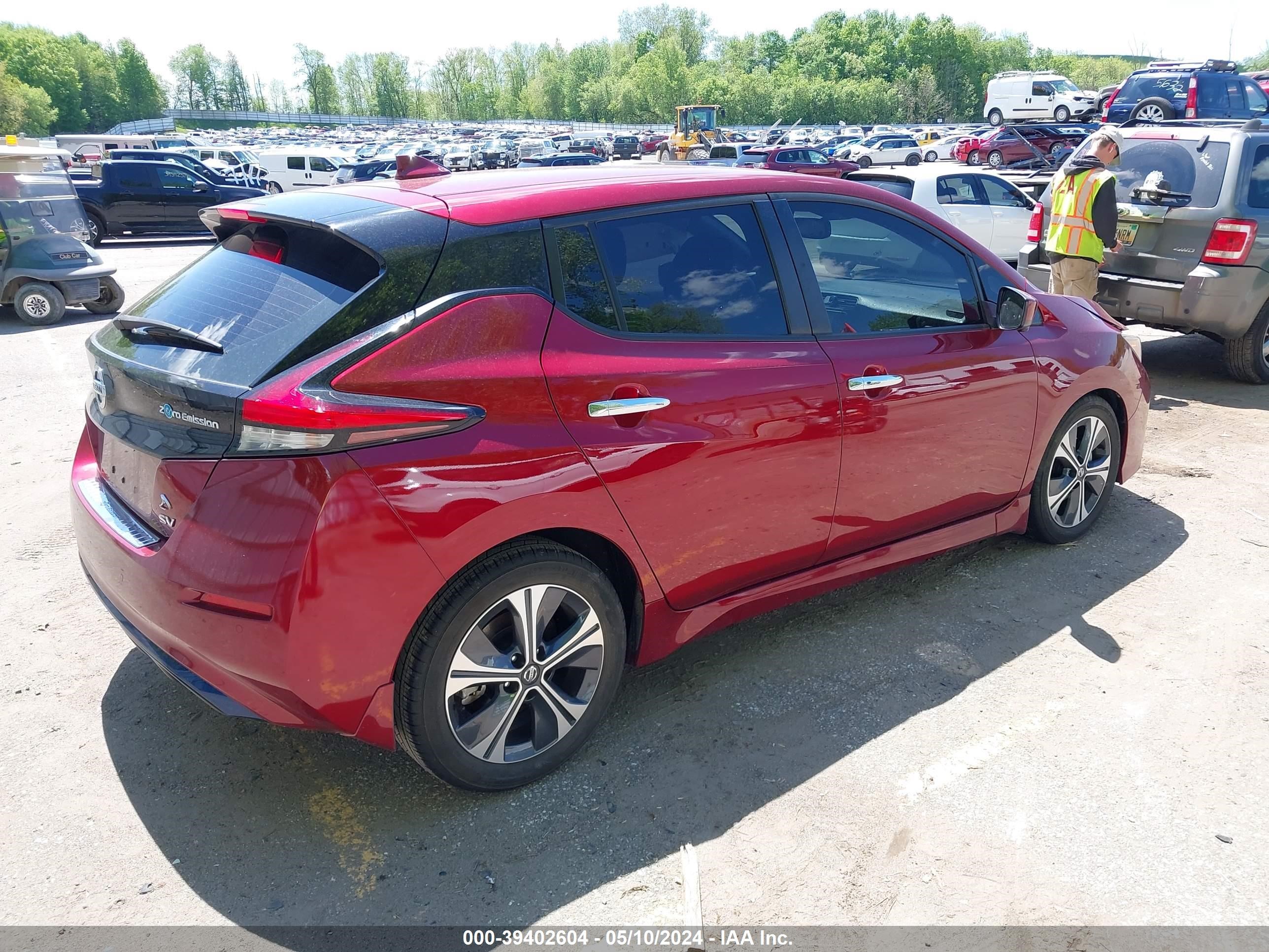 Photo 3 VIN: 1N4AZ1CP2LC304707 - NISSAN LEAF 