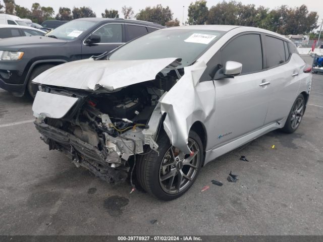 Photo 1 VIN: 1N4AZ1CP3JC305913 - NISSAN LEAF 