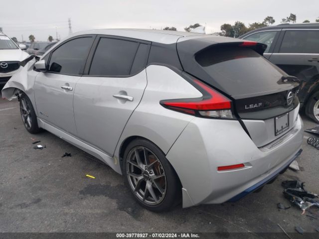 Photo 2 VIN: 1N4AZ1CP3JC305913 - NISSAN LEAF 