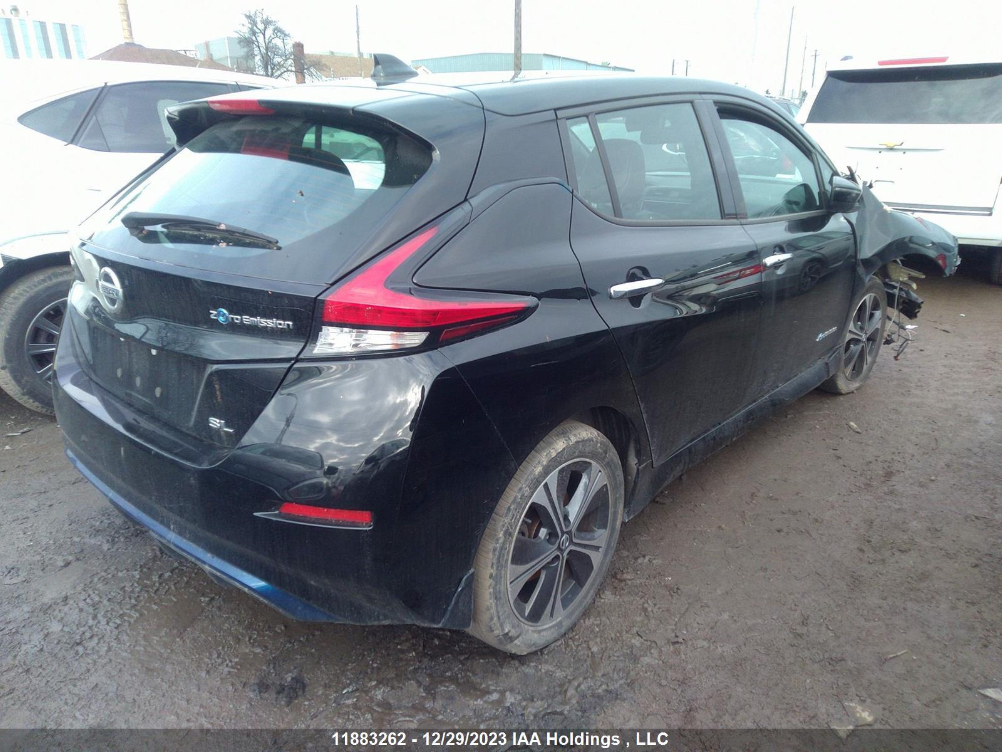 Photo 3 VIN: 1N4AZ1CP4JC316080 - NISSAN LEAF 