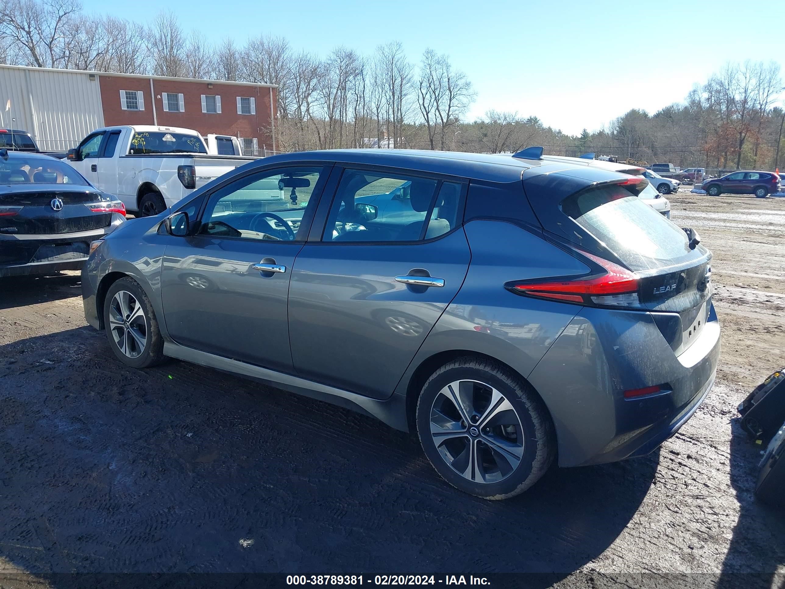 Photo 2 VIN: 1N4AZ1CP4LC301758 - NISSAN LEAF 