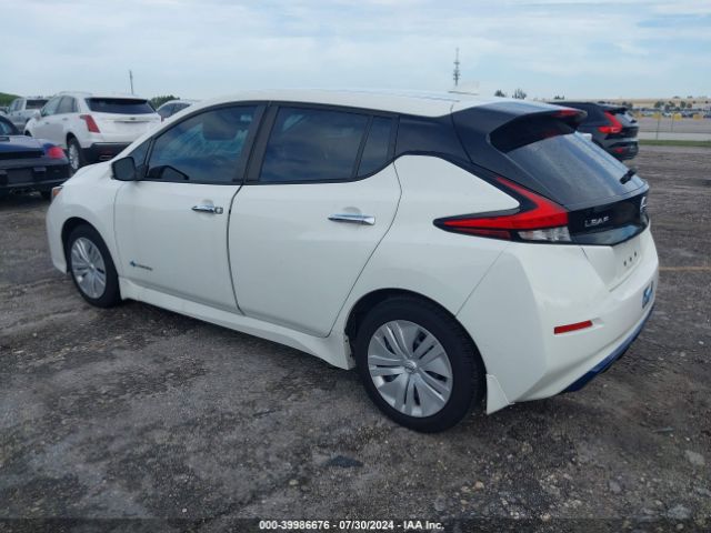 Photo 2 VIN: 1N4AZ1CP5JC303421 - NISSAN LEAF 