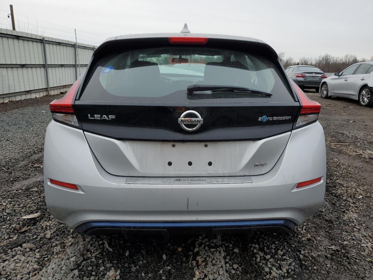 Photo 5 VIN: 1N4AZ1CP6JC304089 - NISSAN LEAF 