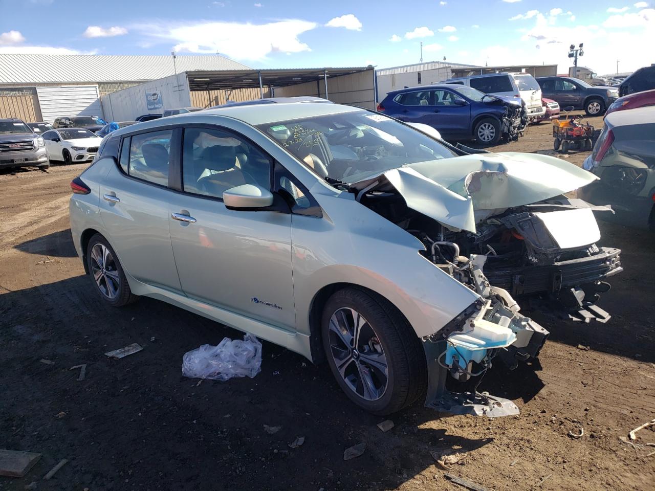 Photo 3 VIN: 1N4AZ1CP7JC308555 - NISSAN LEAF 