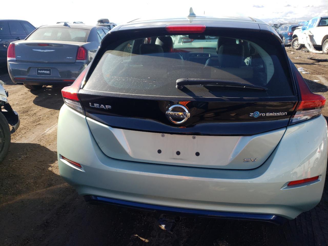 Photo 5 VIN: 1N4AZ1CP7JC308555 - NISSAN LEAF 