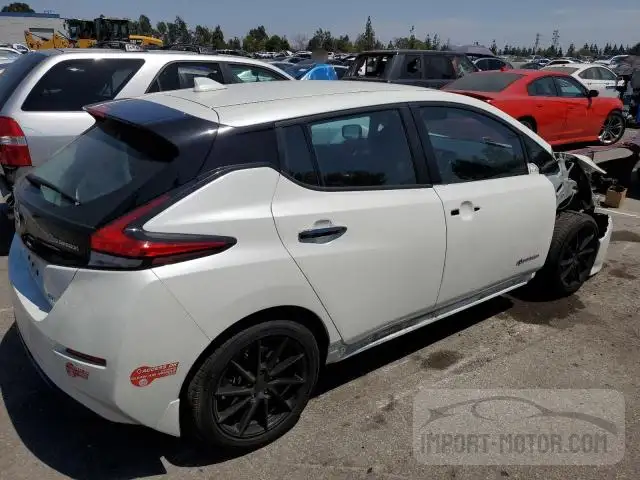 Photo 2 VIN: 1N4AZ1CP9JC310372 - NISSAN LEAF 