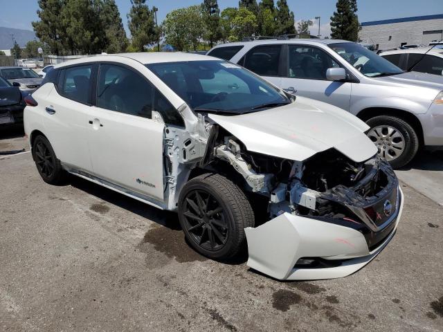 Photo 3 VIN: 1N4AZ1CP9JC310372 - NISSAN LEAF 