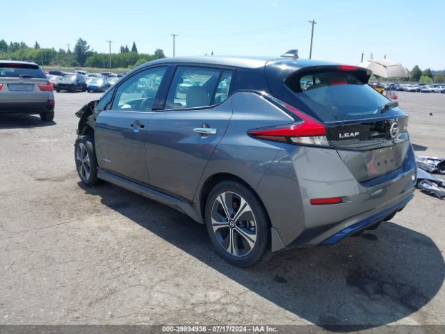 Photo 2 VIN: 1N4AZ1CP9JC314339 - NISSAN LEAF 