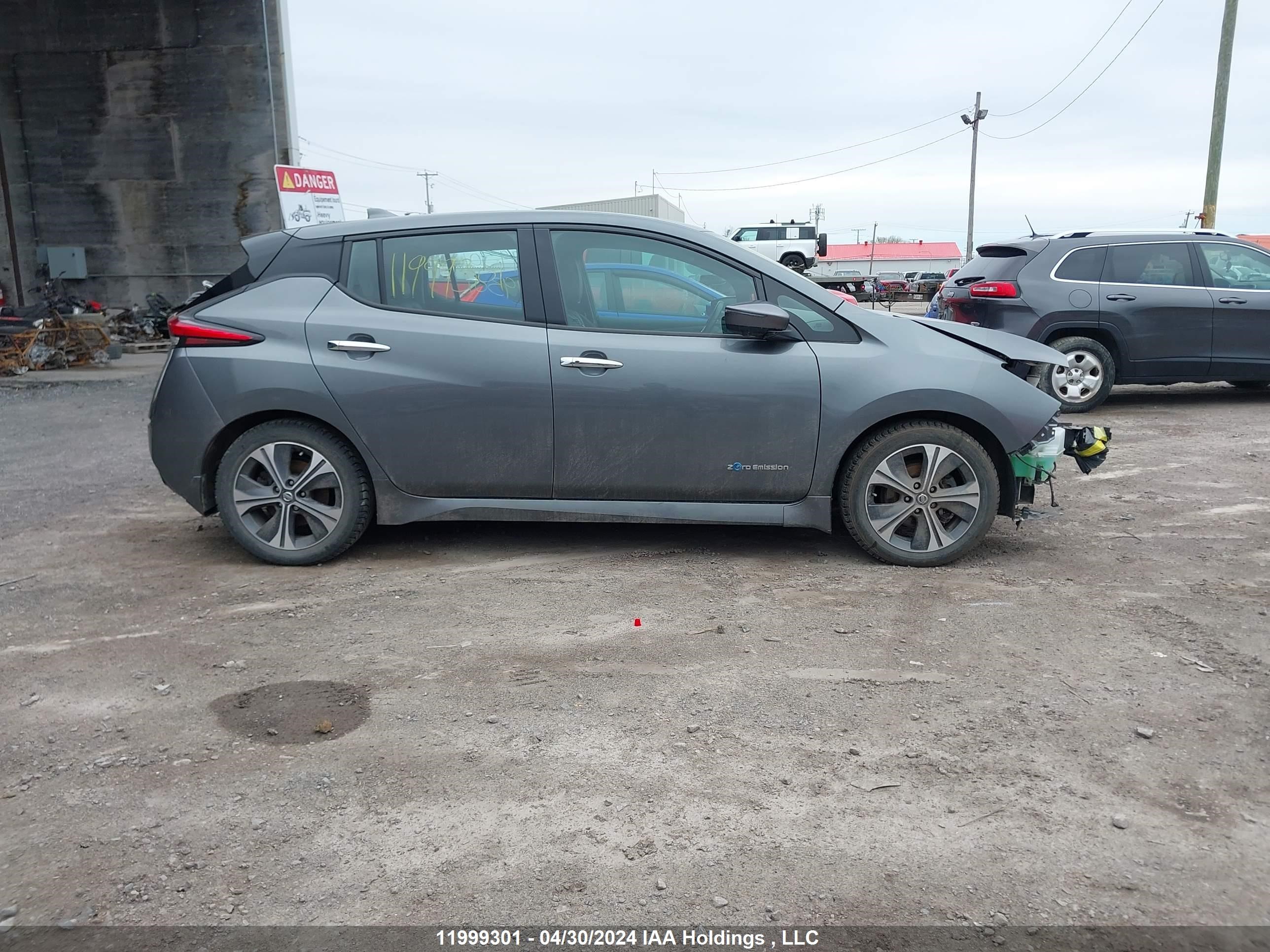 Photo 12 VIN: 1N4AZ1CPXKC307160 - NISSAN LEAF 