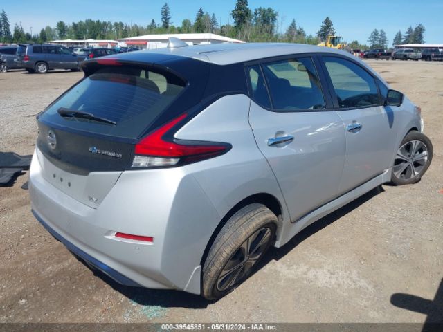 Photo 3 VIN: 1N4AZ1CV1MC550390 - NISSAN LEAF 