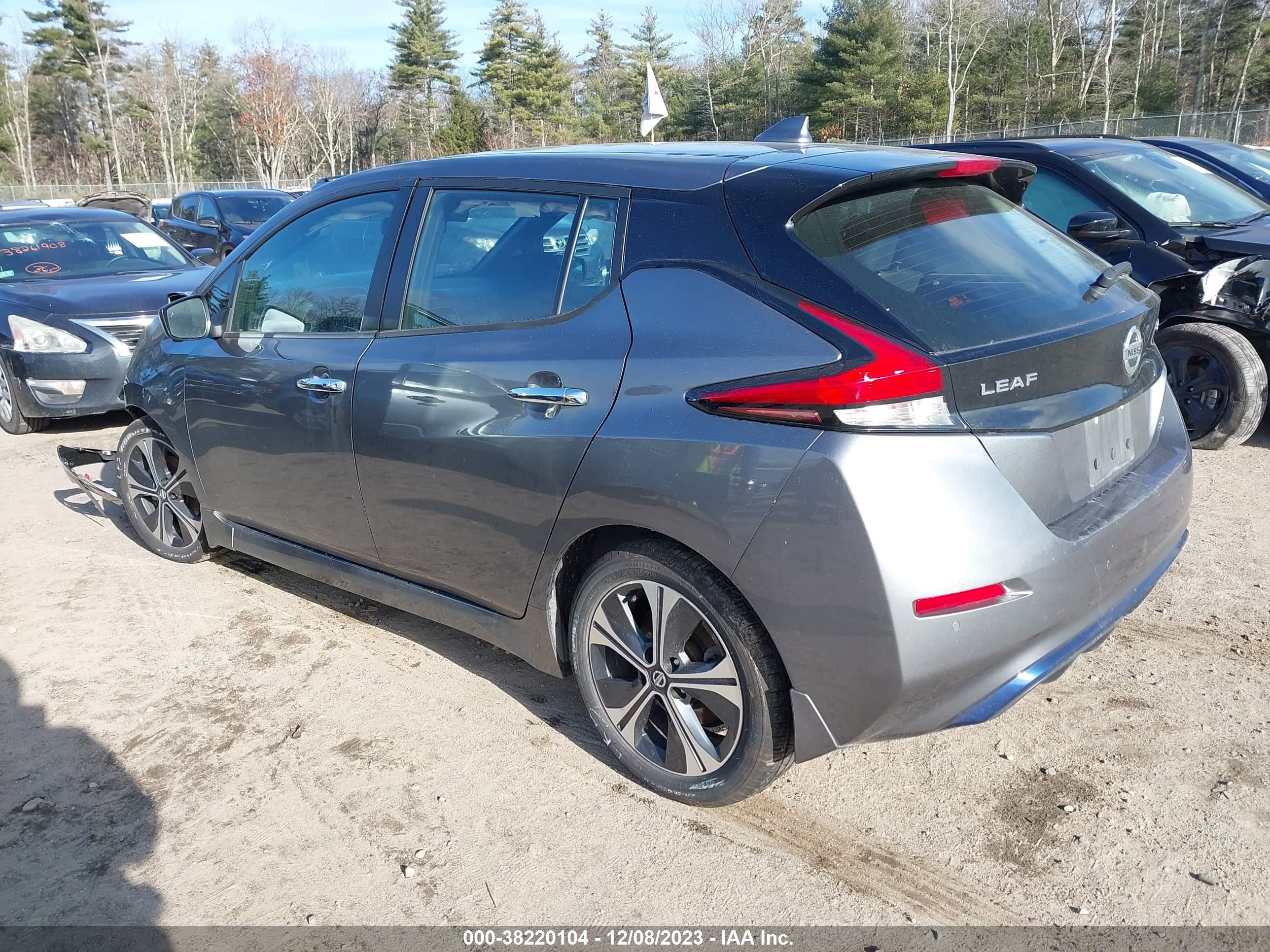 Photo 2 VIN: 1N4AZ1CV4NC555262 - NISSAN LEAF 