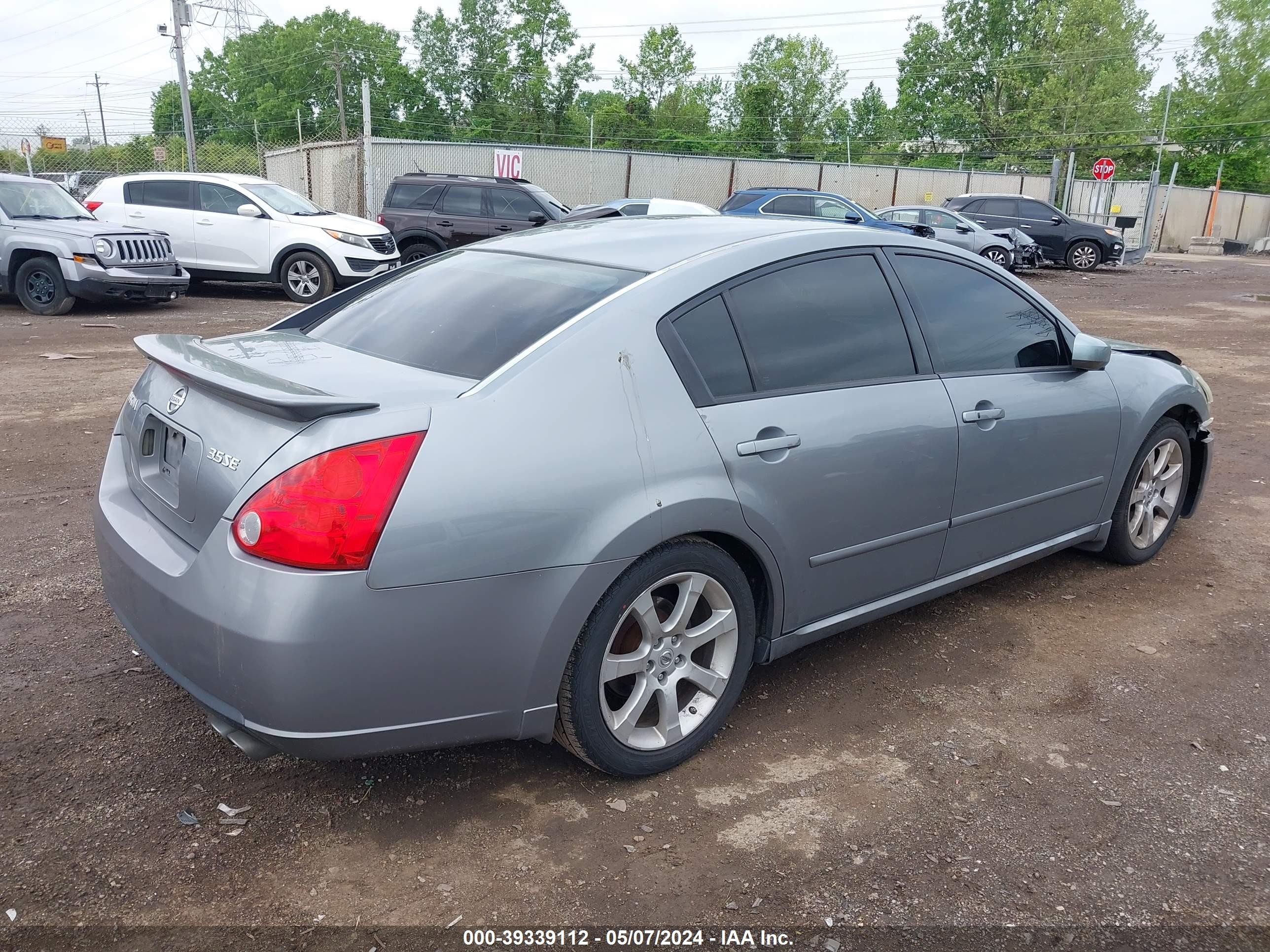 Photo 3 VIN: 1N4BA41E08C824880 - NISSAN MAXIMA 