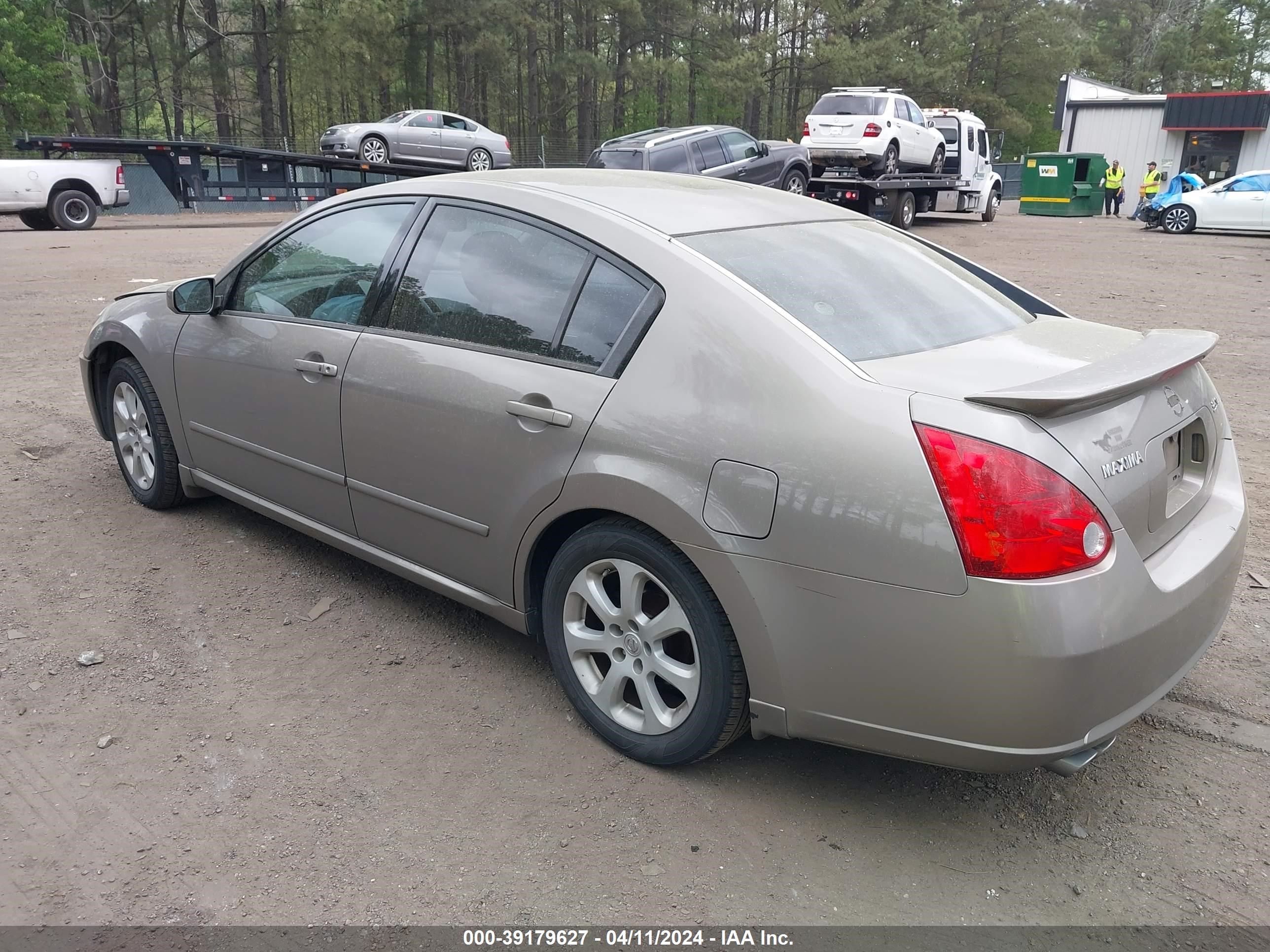 Photo 2 VIN: 1N4BA41E47C820118 - NISSAN MAXIMA 