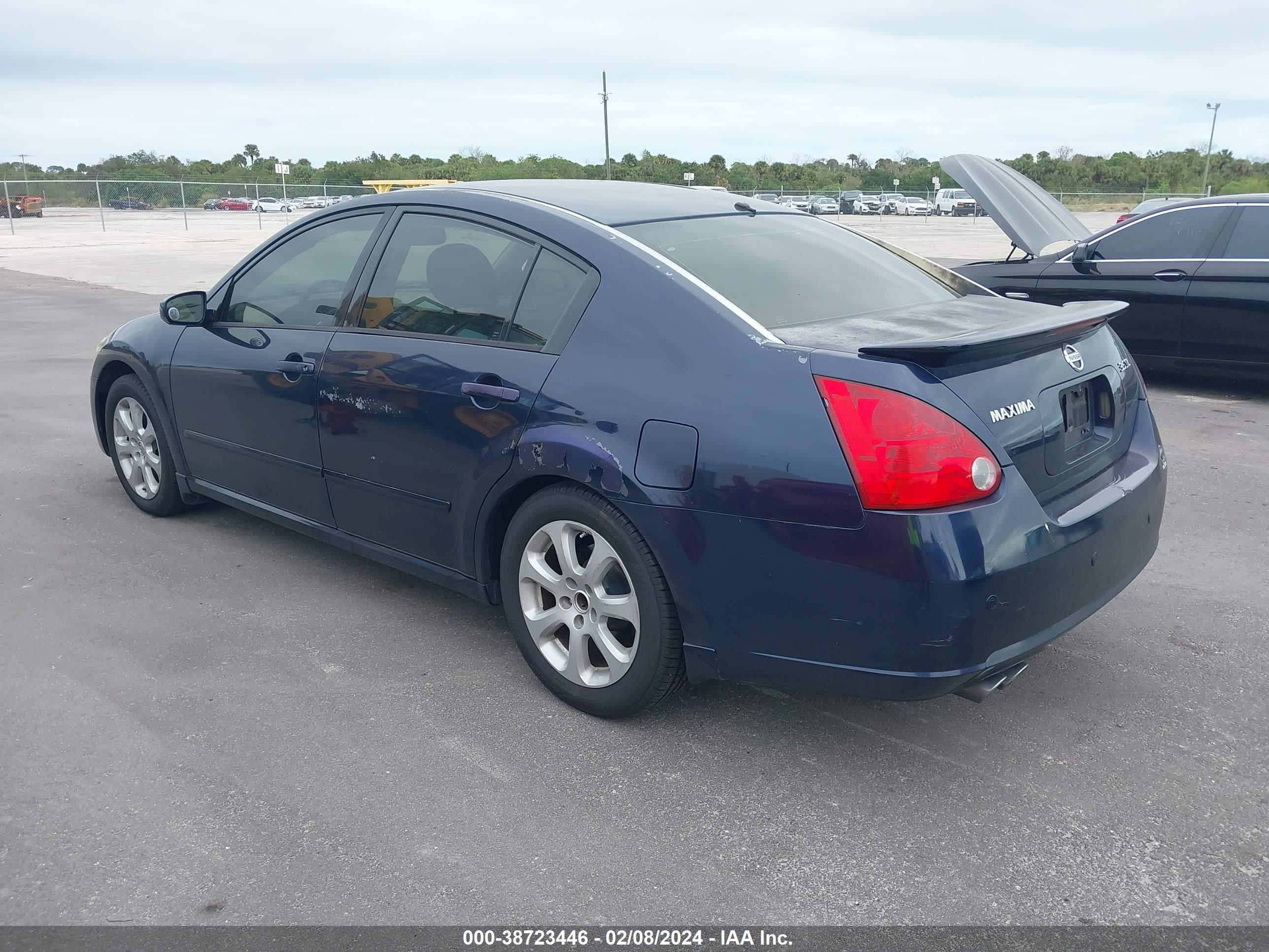 Photo 2 VIN: 1N4BA41E47C844953 - NISSAN MAXIMA 